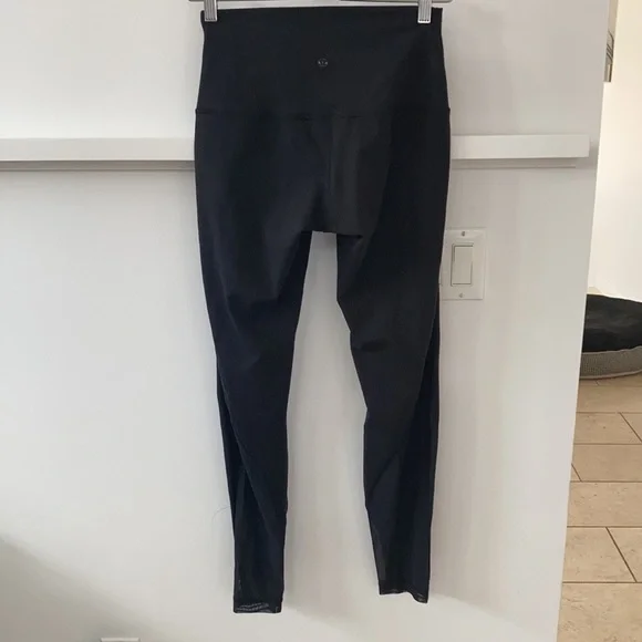 Lululemon High Rise Leggings - Picture 4 of 6